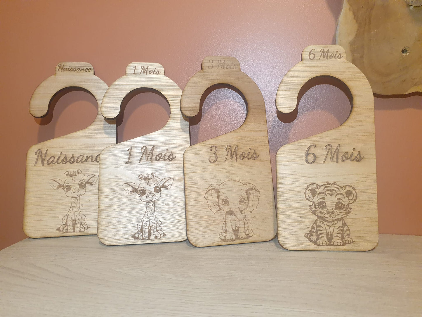 Séparateurs penderies bébé