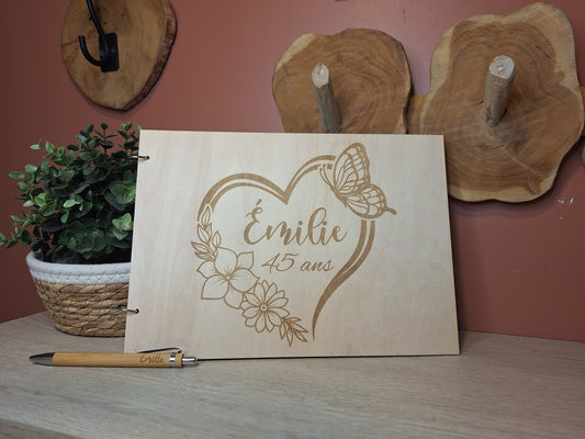 Livre d'or couverture bois